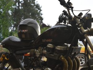 DEVIANT Decals – Banners